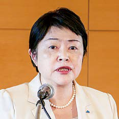 東法連女連協会長 中島三枝子の写真